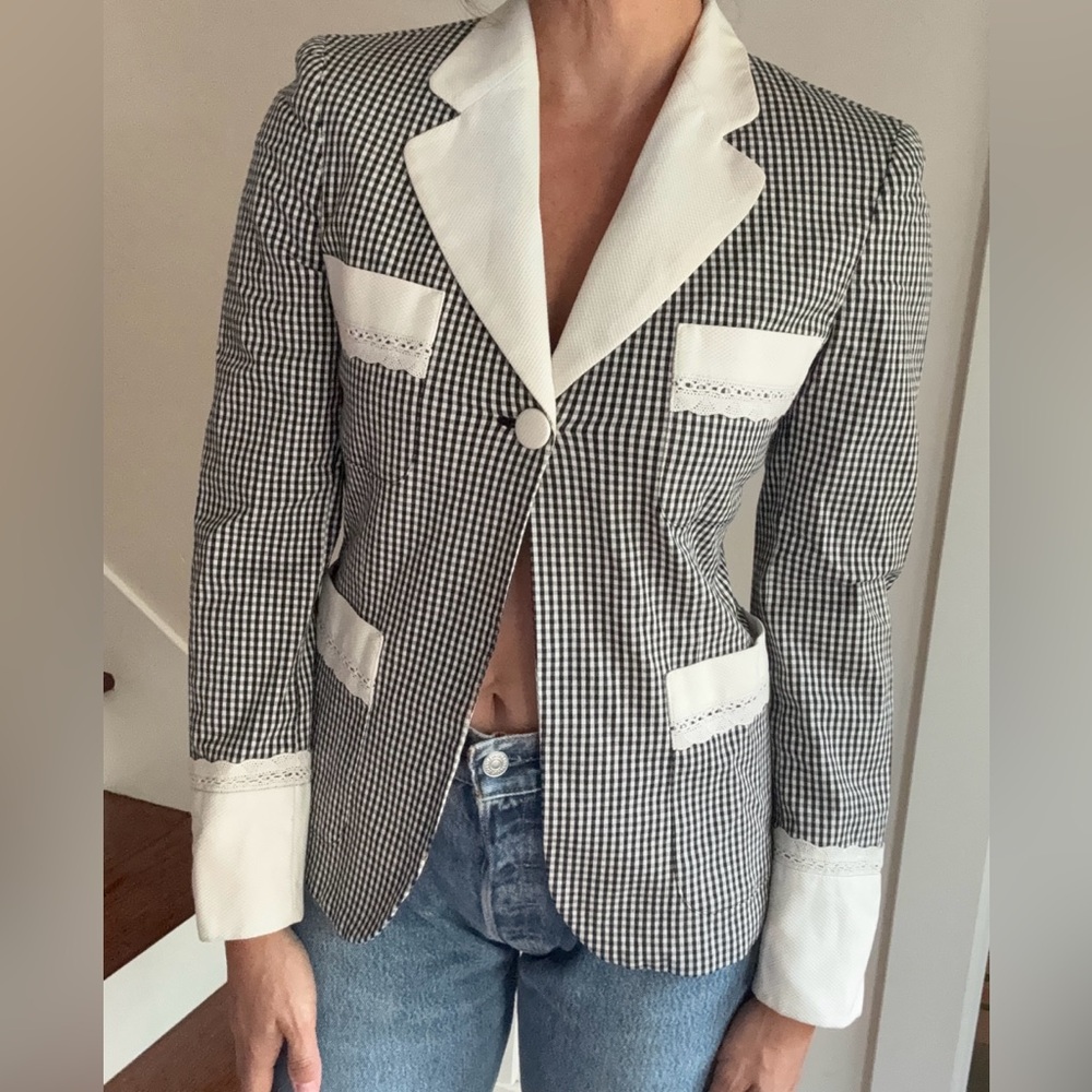 Vintage Moschino gingham blazer. Rare. Size 6 fits like a 2.